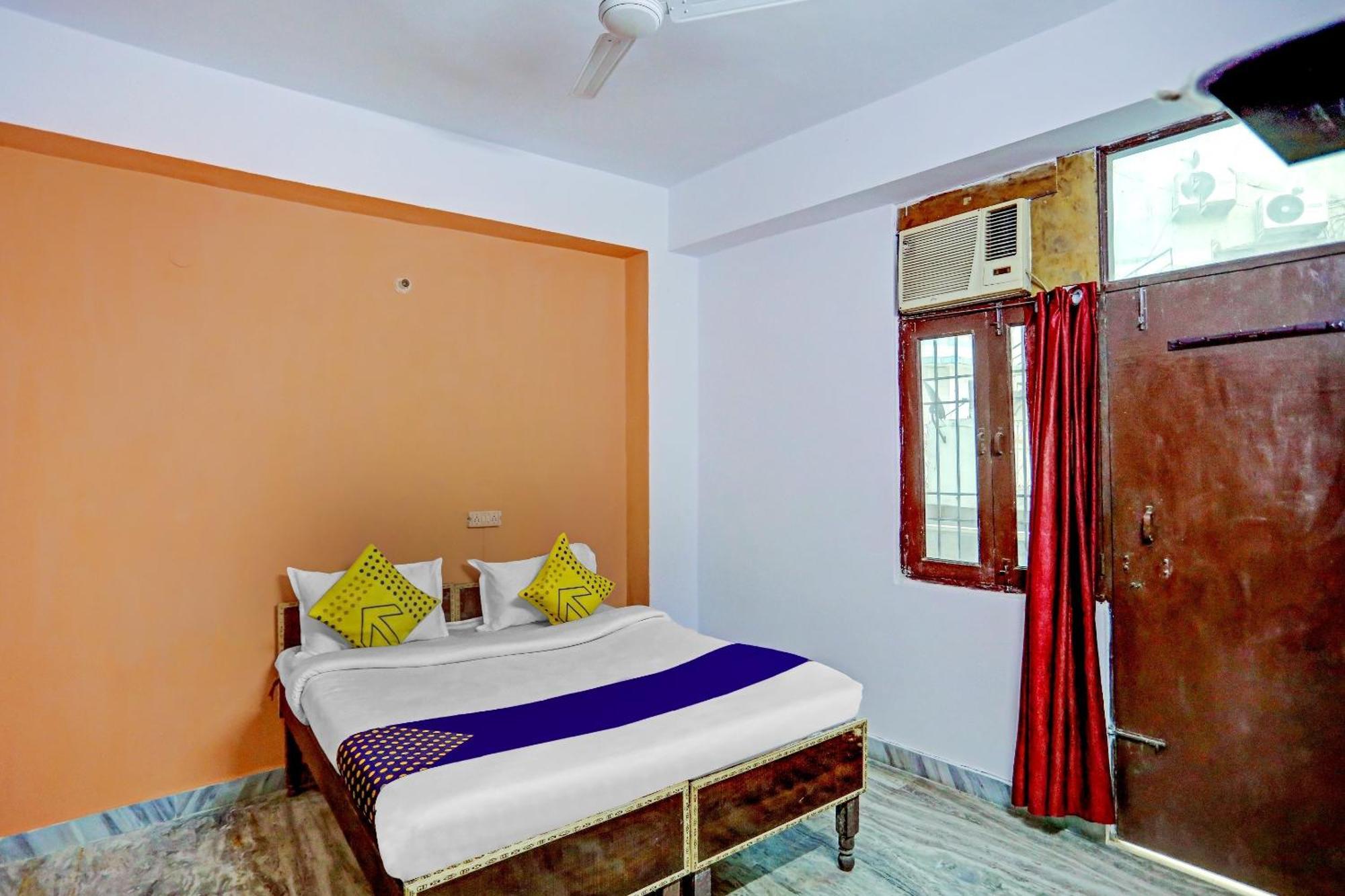 Spot On Raj Hotel Vip Near Worlds Of Wonder Kālkāji Devi المظهر الخارجي الصورة