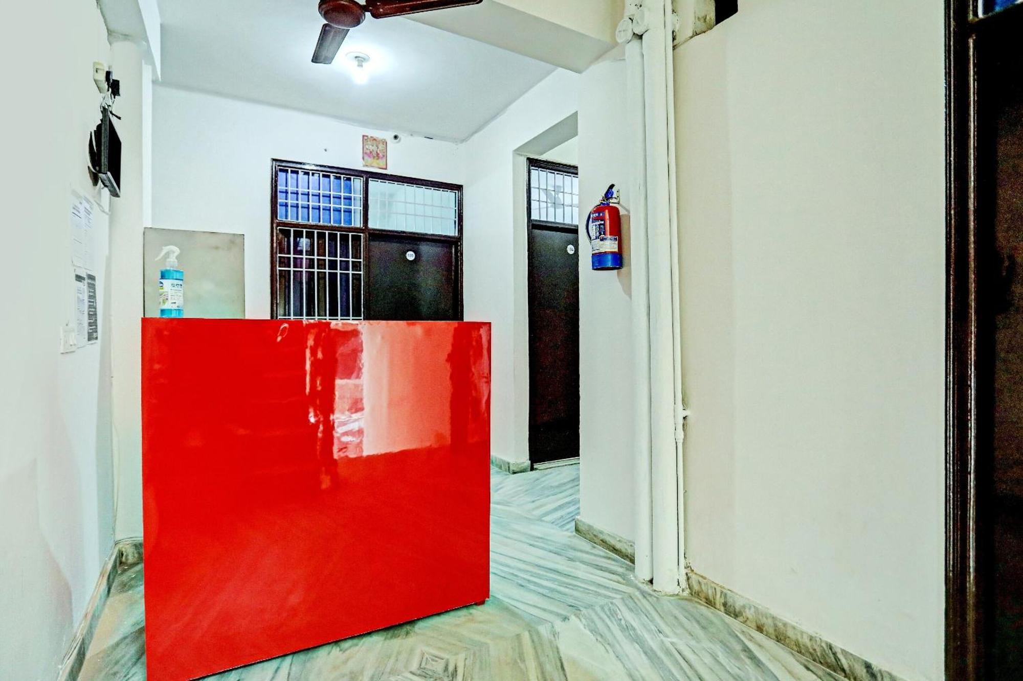 Spot On Raj Hotel Vip Near Worlds Of Wonder Kālkāji Devi المظهر الخارجي الصورة